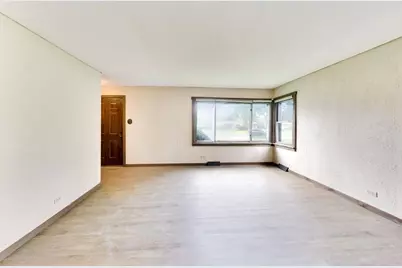 3040 N Wolf Road, Melrose Park, IL 60164 - Photo 5