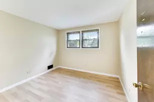 3040 N Wolf Rd, Melrose Park, IL 60164 - Photo 23