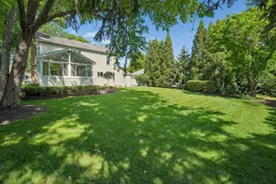 2027 Richton Dr, Wheaton, IL 60189 - Photo 23