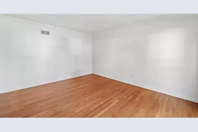 2027 Richton Drive, Wheaton, IL 60189 - Photo 11