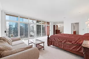 415 E North Water St, Chicago, IL 60611 - Photo 29