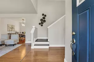 2014 S Kristina Ln, Round Lake, IL 60073 - Photo 7