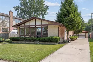 5239 Oakdale Dr, Oak Lawn, IL 60453 - Photo 1