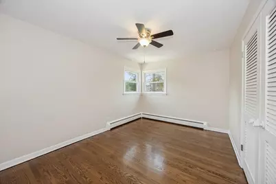 5239 Oakdale Drive, Oak Lawn, IL 60453 - Photo 11