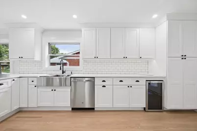 1425 Stonegate Road, La Grange Park, IL 60526 - Photo 11