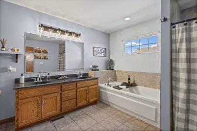 24427 Arrowhead Drive, Manhattan, IL 60442 - Photo 15