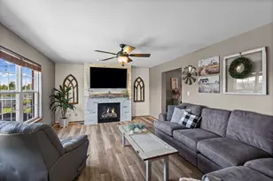 24427 Arrowhead Dr, Manhattan, IL 60442 - Photo 11