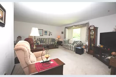 613 Garys Drive, Antioch, IL 60002 - Photo 3