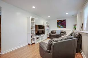 600 Thompson Blvd, Buffalo Grove, IL 60089 - Photo 19