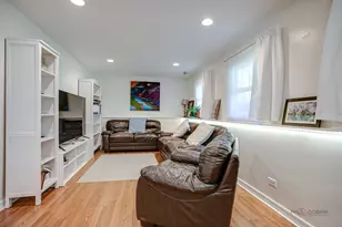 600 Thompson Blvd, Buffalo Grove, IL 60089 - Photo 17