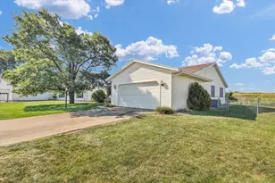 3311 Old Warson Rd, Champaign, IL 61822 - Photo 3