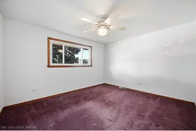 7040 W 107th Street, Worth, IL 60482 - Photo 7