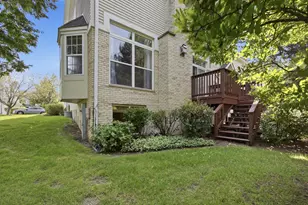 1330 Lunt Ct, Schaumburg, IL 60193 - Photo 33