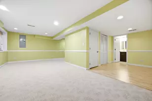 1330 Lunt Ct, Schaumburg, IL 60193 - Photo 27