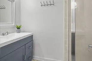 520 E Main St, Barrington, IL 60010 - Photo 9