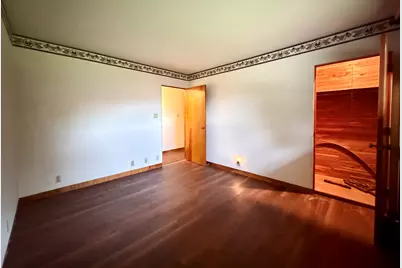 909 W Washington Street, Clifton, IL 61727 - Photo 9
