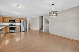 304 Thames Dr, Shorewood, IL 60404 - Photo 13