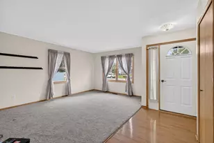 304 Thames Dr, Shorewood, IL 60404 - Photo 11
