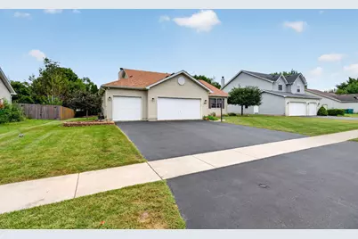 304 Thames Drive, Shorewood, IL 60404 - Photo 5