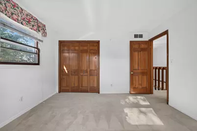5555 Roanoke Road, Rockford, IL 61107 - Photo 21