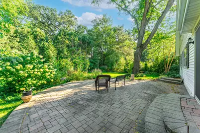 5555 Roanoke Road, Rockford, IL 61107 - Photo 37