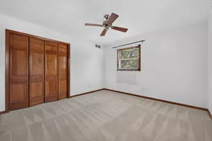 5555 Roanoke Rd, Rockford, IL 61107 - Photo 23