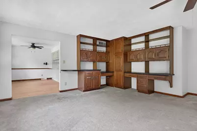 5555 Roanoke Road, Rockford, IL 61107 - Photo 15