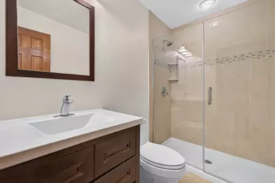 5555 Roanoke Road, Rockford, IL 61107 - Photo 19