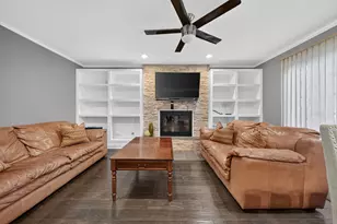 7314 S 86th Ave, Justice, IL 60458 - Photo 9