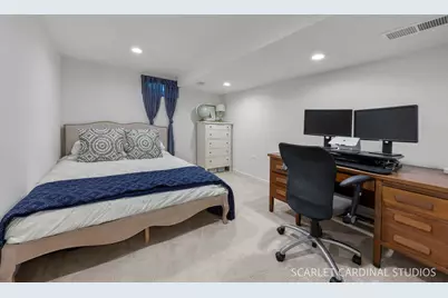 213 W Gartner Road, Naperville, IL 60540 - Photo 15