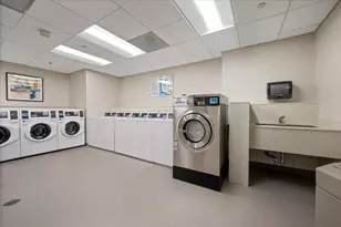 480 N McClurg Ct, Chicago, IL 60611 - Photo 21