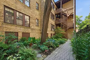 1133 Maple Ave, Evanston, IL 60202 - Photo 11