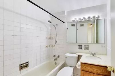 720 W Gordon Terrace #5M, Chicago, IL 60613 - Photo 13