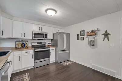 19310 Acker Road, Fulton, IL 61252 - Photo 15
