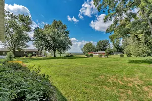 19310 Acker Rd, Fulton, IL 61252 - Photo 49