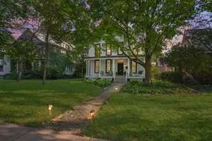 1317 E Grove St, Bloomington, IL 61701 - Photo 67