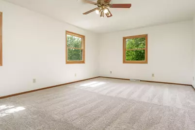 2379 Circle Drive, Belvidere, IL 61008 - Photo 9