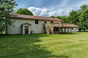 2379 Circle Dr, Belvidere, IL 61008 - Photo 29
