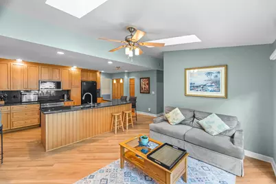 545 Newark Lane, Hoffman Estates, IL 60169 - Photo 11