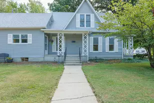 605 S Sycamore St, Centralia, IL 62801 - Photo 41