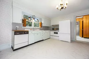 605 S Sycamore St, Centralia, IL 62801 - Photo 21