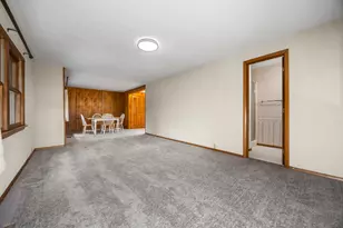 605 S Sycamore St, Centralia, IL 62801 - Photo 29