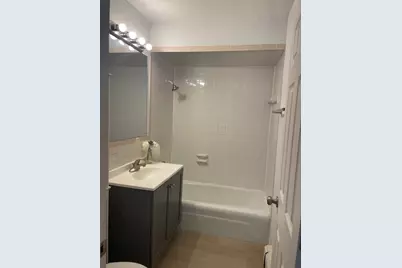 2343 Ogden Avenue #11, Downers Grove, IL 60515 - Photo 9