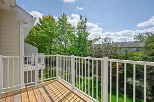 883 Ann Arbor Ln, Vernon Hills, IL 60061 - Photo 17