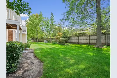 883 Ann Arbor Lane, Vernon Hills, IL 60061 - Photo 21