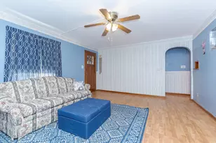 815 W Water St, Pontiac, IL 61764 - Photo 11