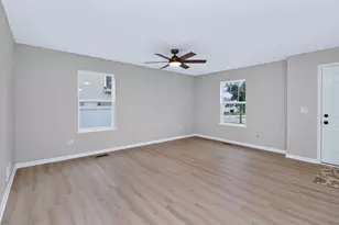 1816 Oxford Way, Joliet, IL 60431 - Photo 3
