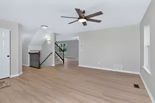 1816 Oxford Way, Joliet, IL 60431 - Photo 5