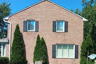 13 Hemlock St, Park Forest, IL 60466 - Photo 3