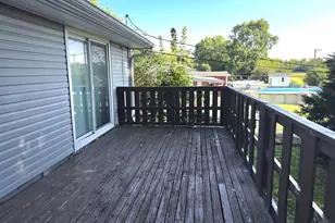 709 Parkside Cir, Streamwood, IL 60107 - Photo 11